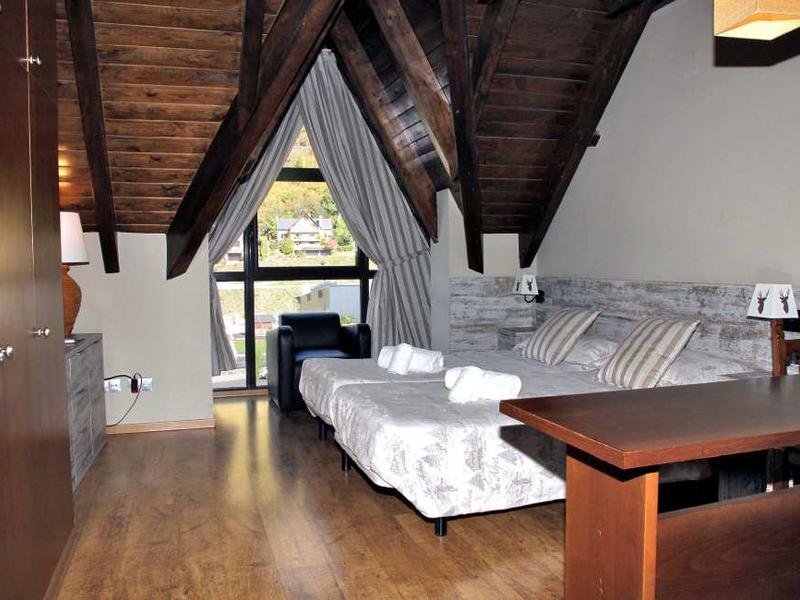 Estudio Vistas Aparthotel La Vall Blanca Vielha Vielha Estudio Vistas Aparthotel La Vall Blanca Vielha Vielha