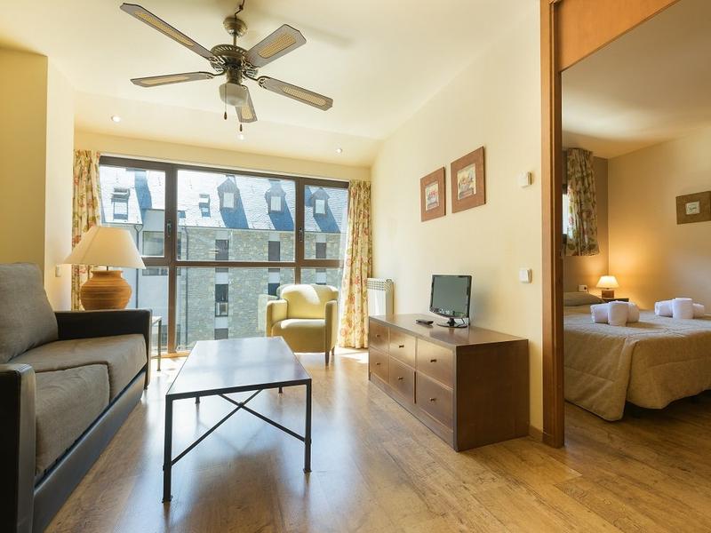 Apartamentos Suites Aparthotel La Vall Blanca Vielha Vielha Apartamentos Suites Aparthotel La Vall Blanca Vielha Vielha