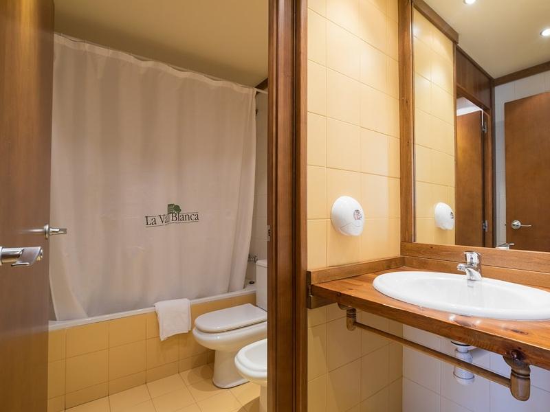 Apartamentos Suites Vistas Aparthotel La Vall Blanca Vielha Vielha Apartamentos Suites Vistas Aparthotel La Vall Blanca Vielha Vielha