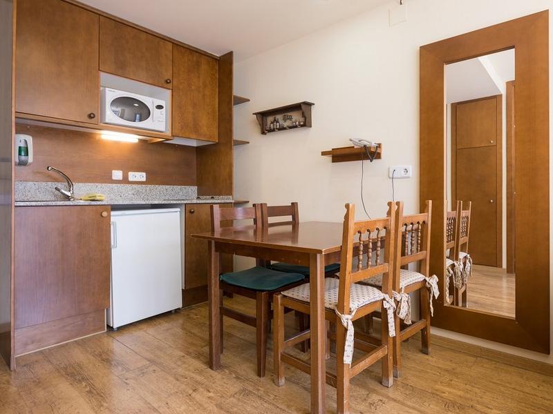 Apartamentos Suites Aparthotel La Vall Blanca Vielha Vielha Apartamentos Suites Aparthotel La Vall Blanca Vielha Vielha
