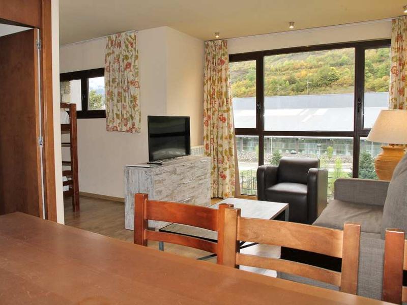 Apartamento familiar vista montaña Aparthotel La Vall Blanca Vielha Vielha Apartamento familiar vista montaña Aparthotel La Vall Blanca Vielha Vielha