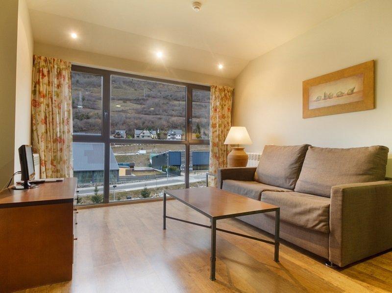 Apartamento familiar vista montaña Aparthotel La Vall Blanca Vielha Vielha Apartamento familiar vista montaña Aparthotel La Vall Blanca Vielha Vielha