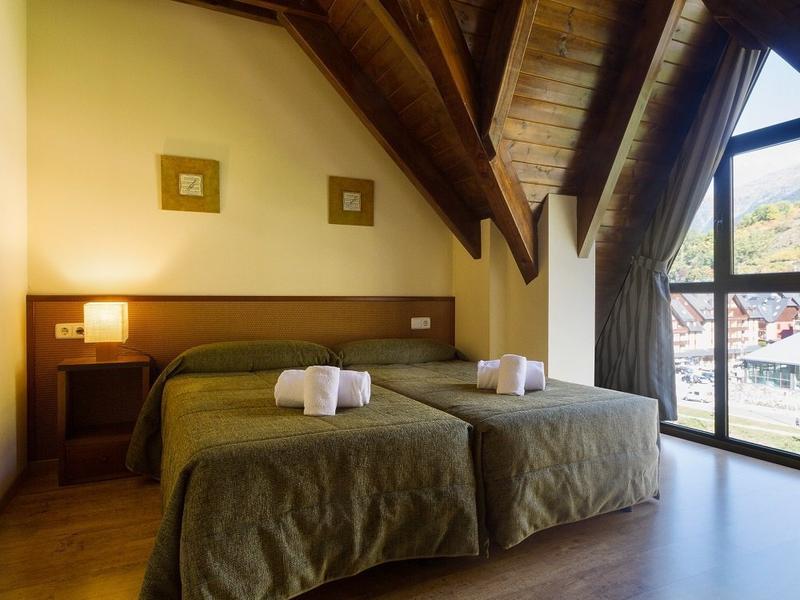 Apartamento familiar vista montaña Aparthotel La Vall Blanca Vielha Vielha Apartamento familiar vista montaña Aparthotel La Vall Blanca Vielha Vielha